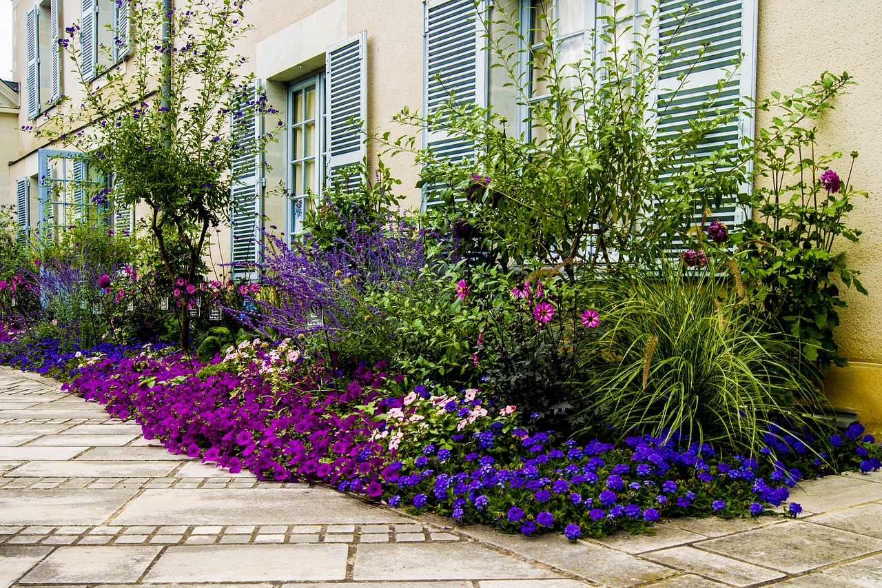 Quel est le r&ocirc;le d'une all&eacute;e de jardin ?